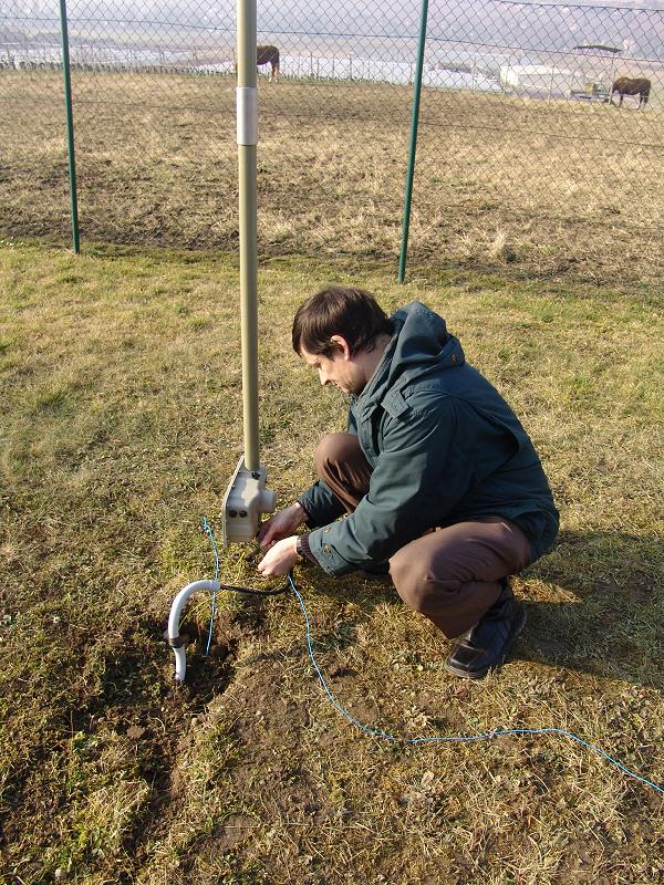 ... et inspecte les radiants de la BigIR.
